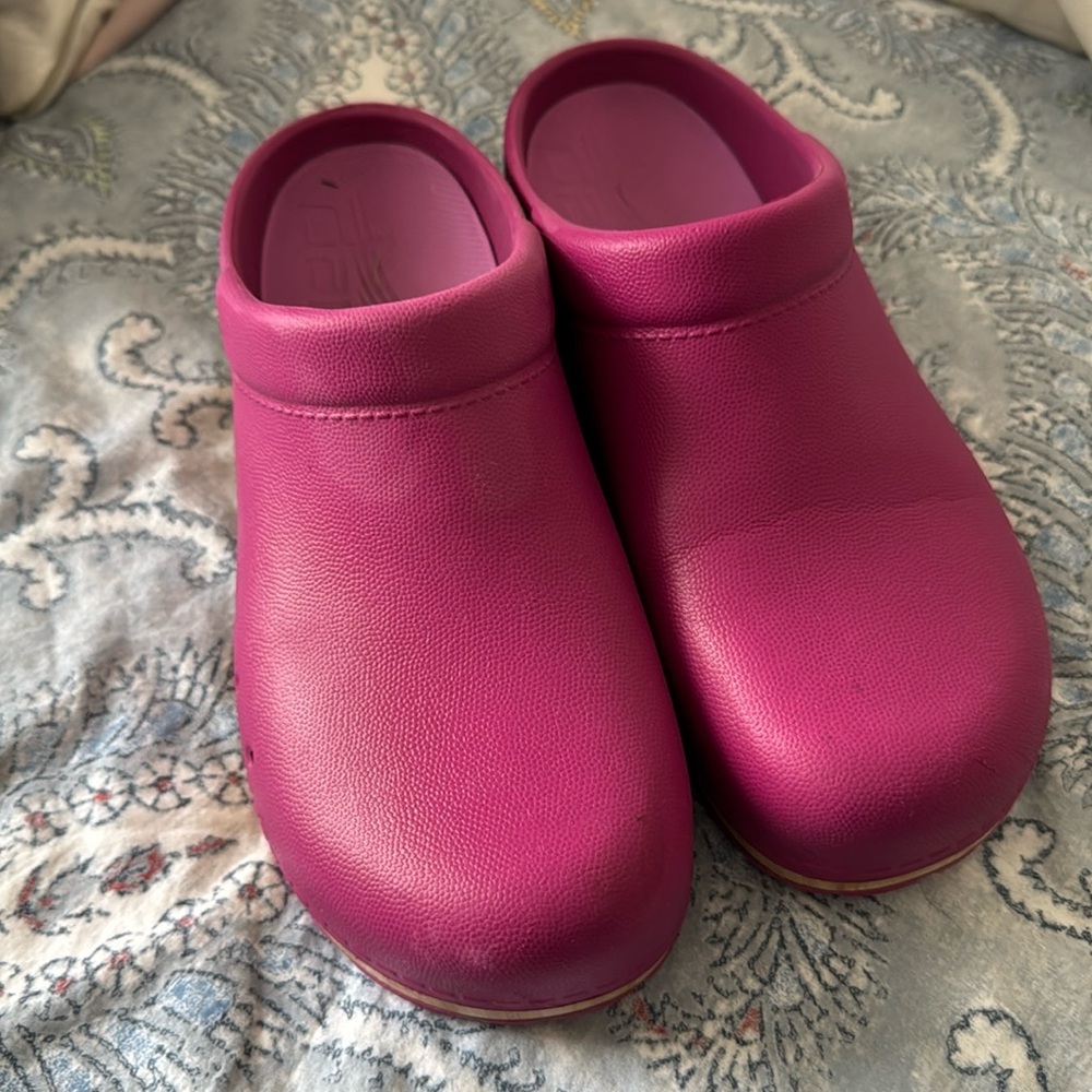 Dansko Kane Clog